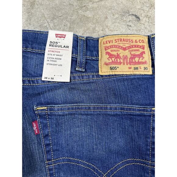 NWT $59 MEN LEVI’S 505-1064 REGULAR STRETCH BLUE JEANS PANT DENIM 38x30 - Picture 6 of 6